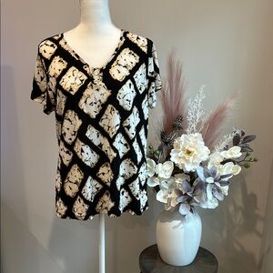 Black Cream and Gold Women's Top